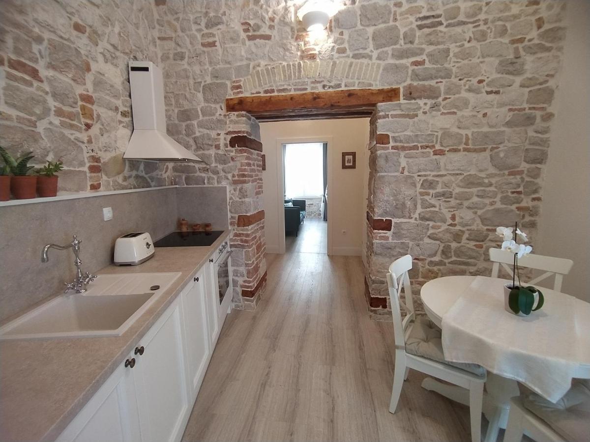 Apartment Antique Zadar - City Center 외부 사진